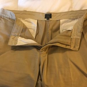 Men’s J Crew khaki short